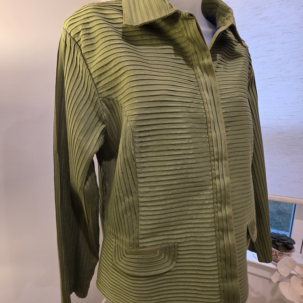 Chico's Olive Ribbed Zip-Front Jacket - Picture 3 of 10